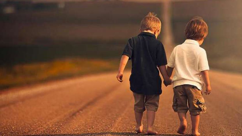 اهم 20 تفسير لرؤيه صديق قديم في المنام لابن سيرين