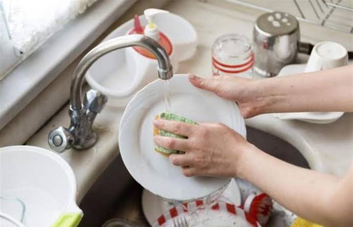 اعرف أكثر عن تفسير حلم غسل المواعين