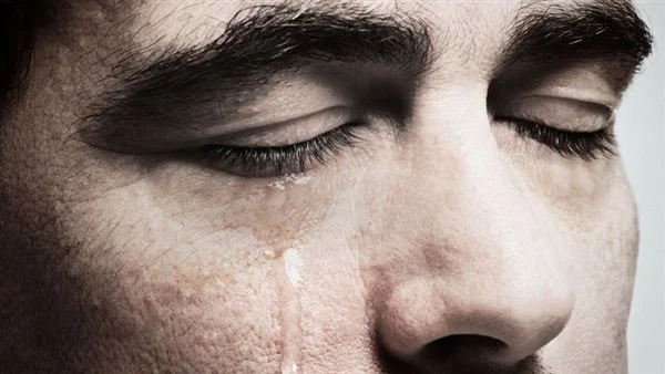 تعرف على أهم تأويلات ابن سيرين عن تفسير حلم بأن الميت يبكي