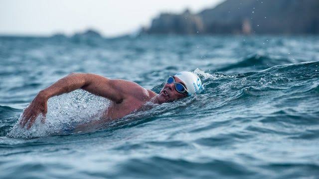 تعرف على المزيد من الدلالات المتعلقة بتفسير رؤية السباحة في البحر عند ابن سيرين