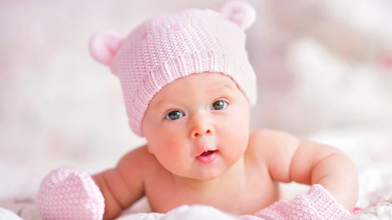 ما هي أهم الدلالات المتعلقة بتفسير حلم بالاطفال الصغار عند ابن سيرين؟