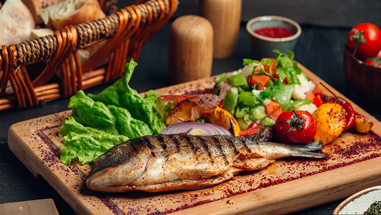 تعرف على أهم 20 تفسير لابن سيرين عن رؤية السمك المقلي في المنام للعزباء